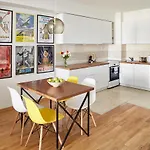 Apartament Moodeight *